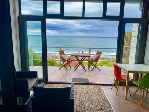 Hostal Captain Sunshine Guest House