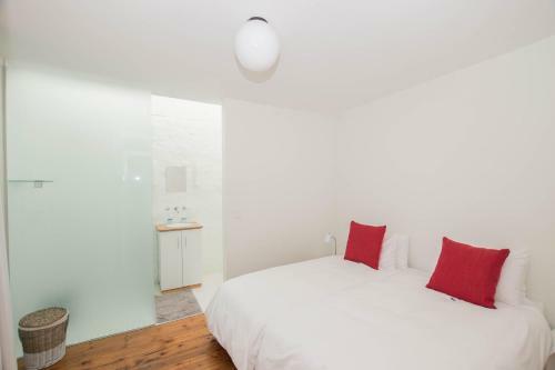 Rosmead Apartment