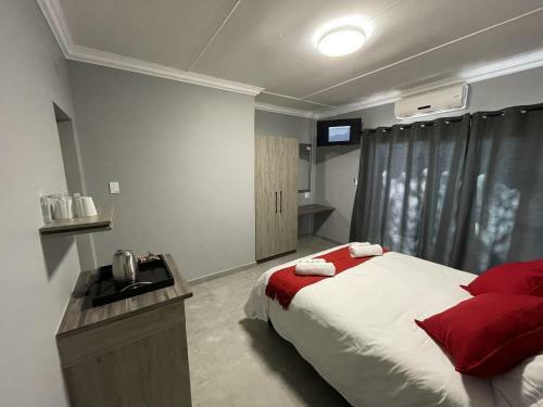Bed & Breakfast Kadudu Guest House