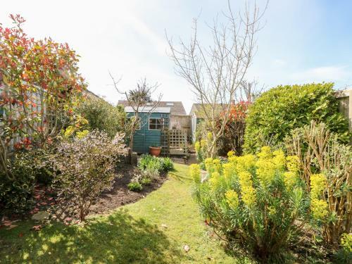 1 Willow Cottages