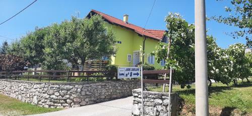 Hostal Rooms Jure Sabljak