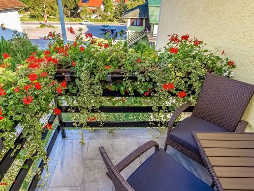 Selak Apartments