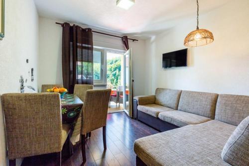 Selak Apartments