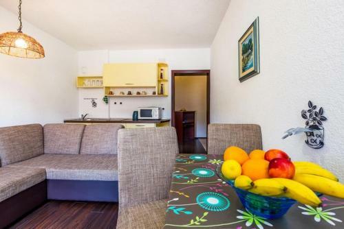 Selak Apartments