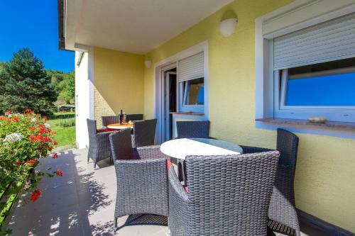 Selak Apartments