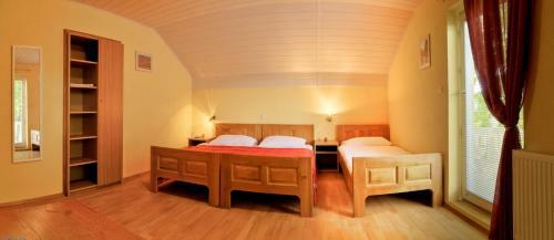 Hostal The White House