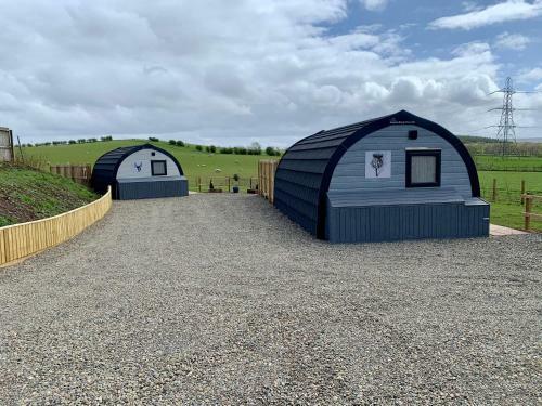 The Stag Pod With Hot Tub