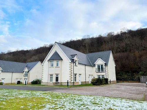 Apartamento Corran, Glenloch View, Fort William 2-bedroom Loch Side Flat