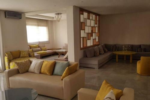 Apartamento Joli Appartement Meubl� de 178 M2 � Agdal