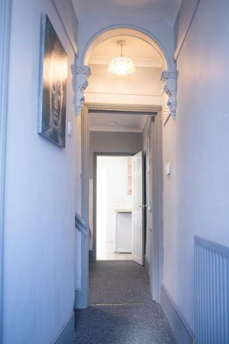Quirky House - Fast Wifi - Comfy Beds