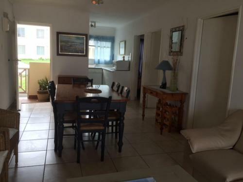 Apartamento First Floor Unit With Views Galore