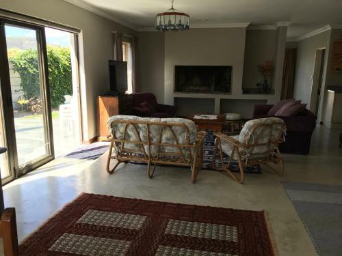 18 Patrys Crescent