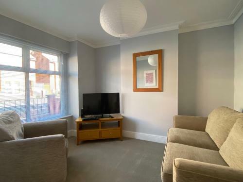 Beautiful Newly Renovated 3 Bedroom House