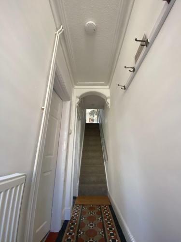 Beautiful Newly Renovated 3 Bedroom House