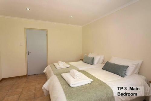 Twin Pigg Coast House