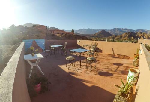 Hostal Maison Tigmi Ozro