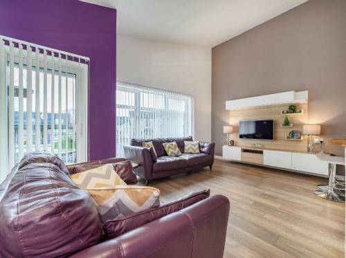 Mosspark Boulevard Exec Apartment II - Free Parking