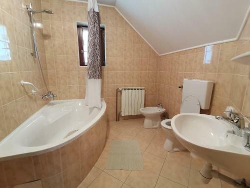 Hostal Apartment Corak