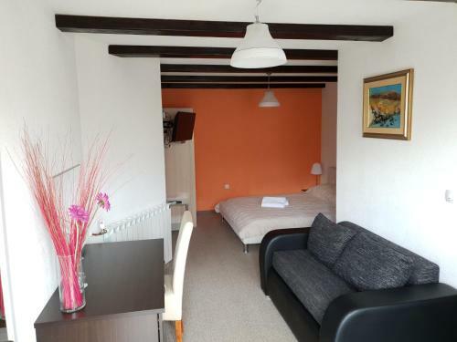 Hostal Pansion Villa Cancar