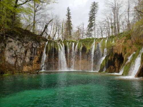 Hostal Pool Apartments Plitvice Lakes