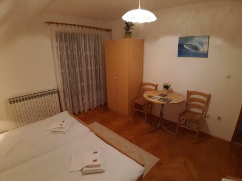 Hostal House Osana