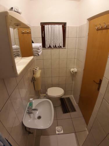 Hostal House Osana