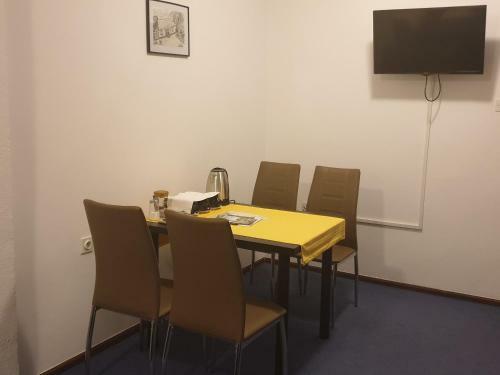 Hostal Guest Accommodation Marko Kesi?