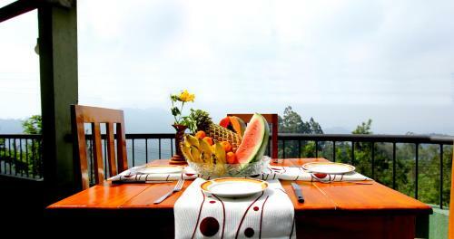 Hostal Awinco Rest