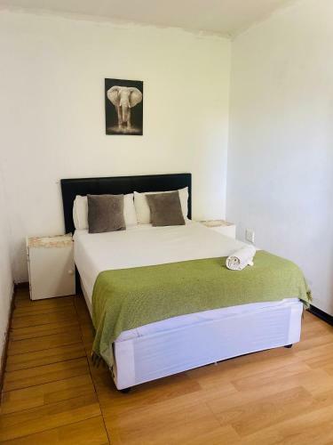 Hostal Airport Doozy Guest House