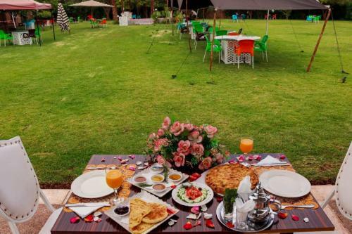 Hotel Tahnaout Multiservices