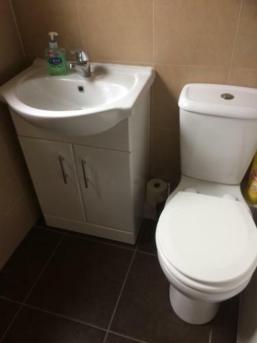 2 Bed City Apartment With Parking