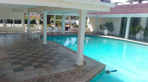 Hostal 11 Eland Guest House