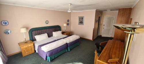 Aiport Manor B&B (old Marben Manor House)