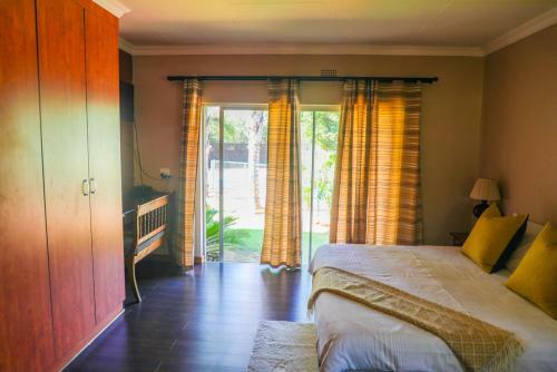 Hostal The Exclusive Guesthouse