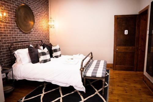 Hostal @athens Guest Rooms