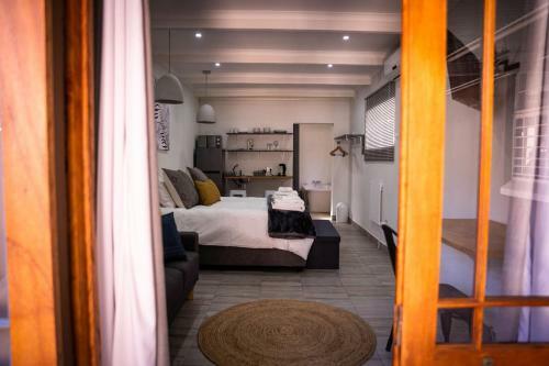 Hostal @athens Guest Rooms