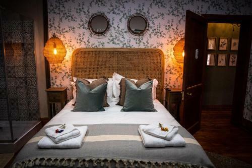 Hostal @athens Guest Rooms