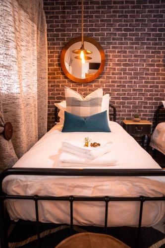 Hostal @athens Guest Rooms