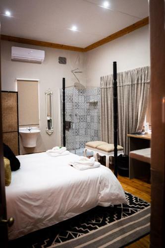 Hostal @athens Guest Rooms