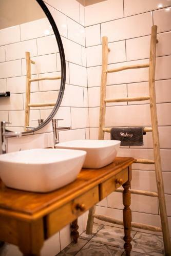 Hostal @athens Guest Rooms