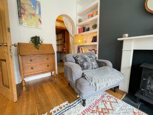Glasgow West End Apartment - Botanic Gardens