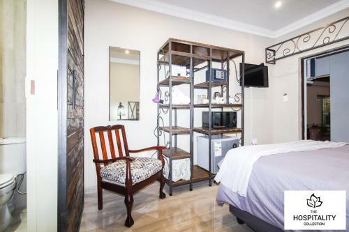 Hostal 42 Upon Williams Guesthouse