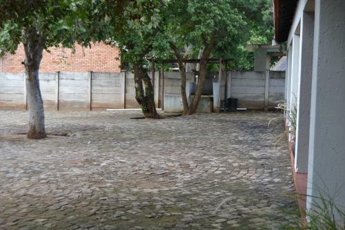 Hostal Komati Friends