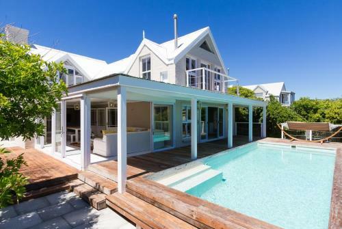 Apartamento Fin Whale Beach House