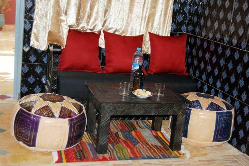Hostal Riad Les Jardins Mabrouk