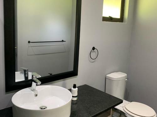 Hostal At The River Guest House