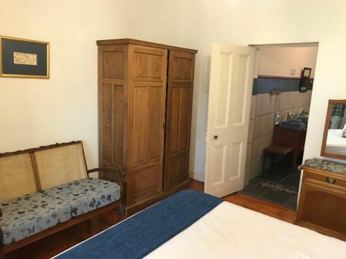 Hostal Towerzicht Guest House