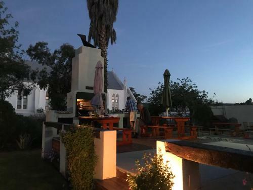 Hostal Towerzicht Guest House