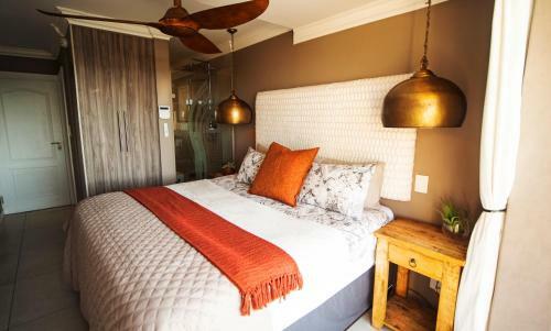4 Dolphin Views, La Mercy Luxury Beachfront Apartmnet