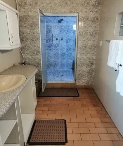 Hostal Lenasia Guest Lodge